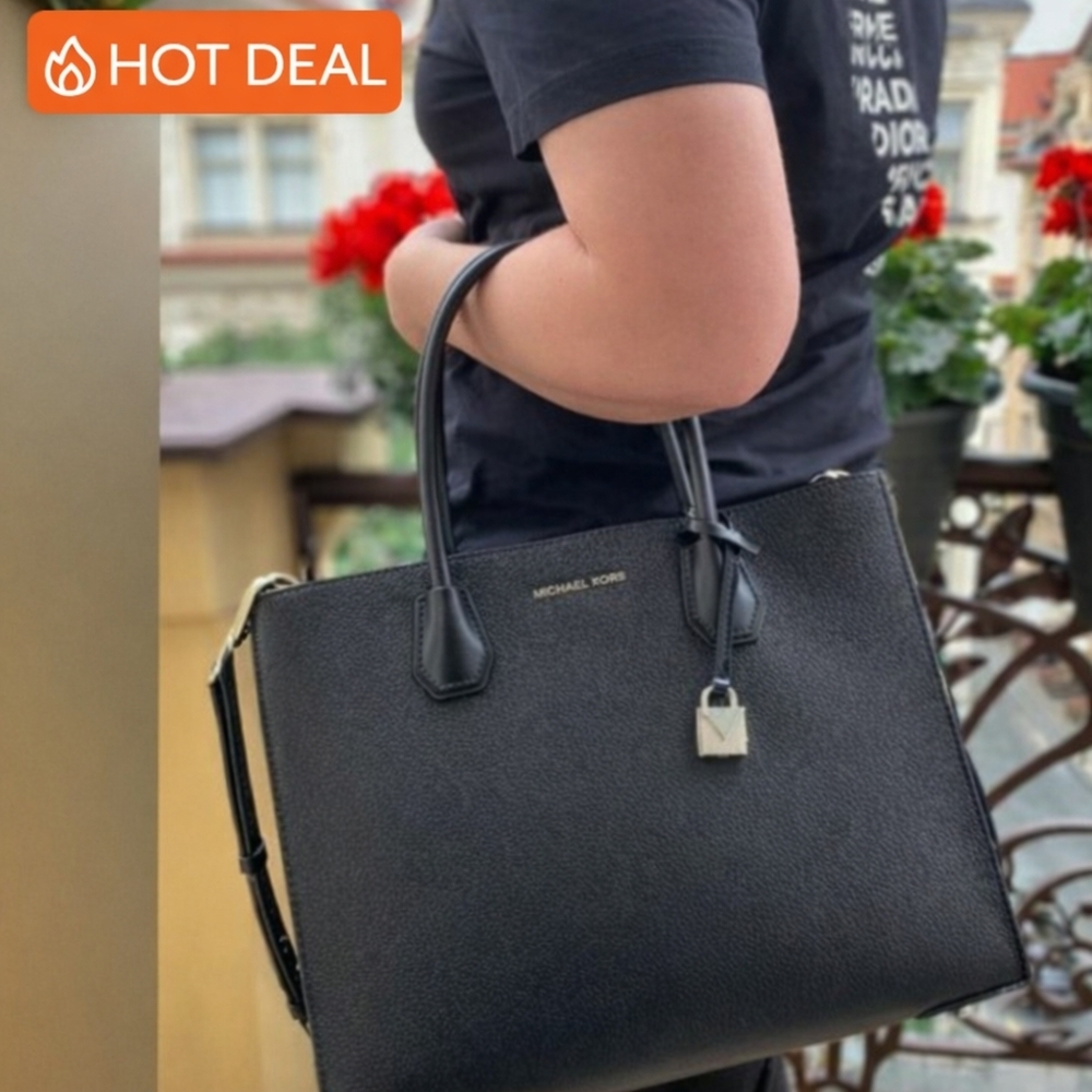Michael kors Tote Bag Purse Mk